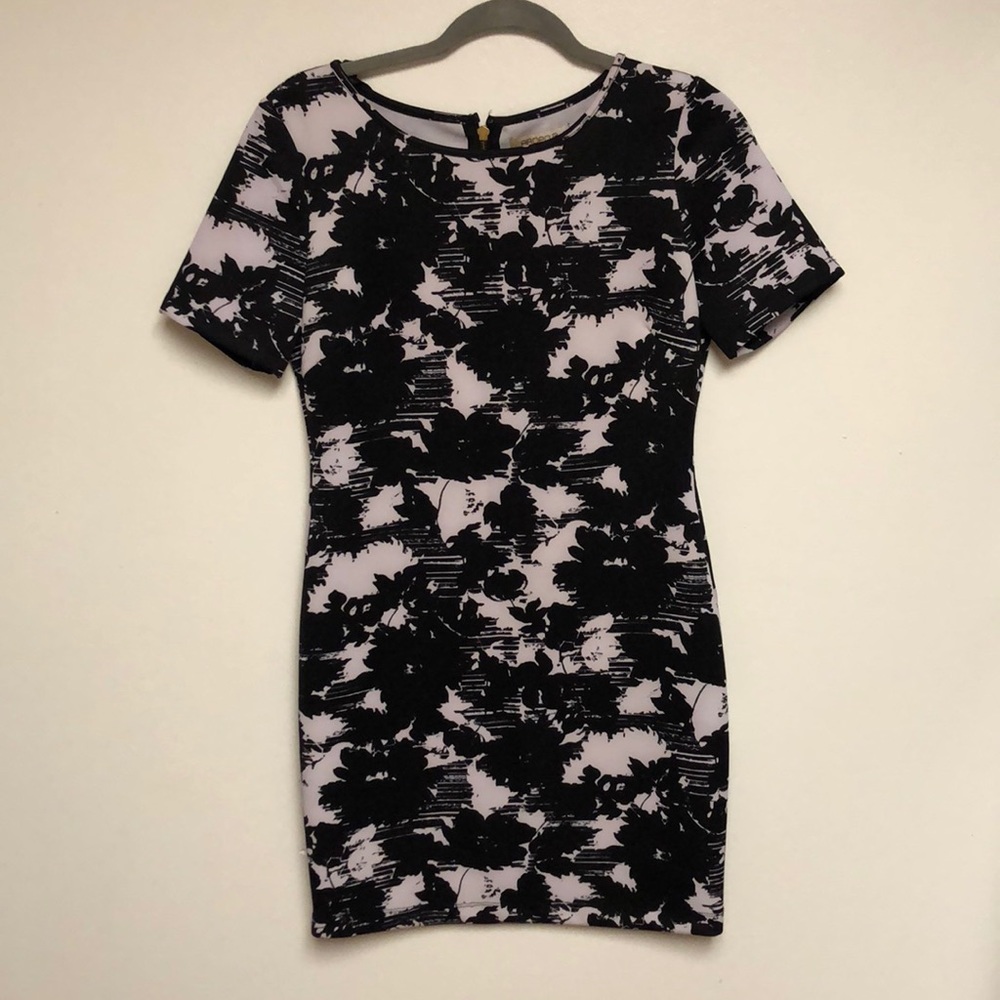 Black/white bodycon dress